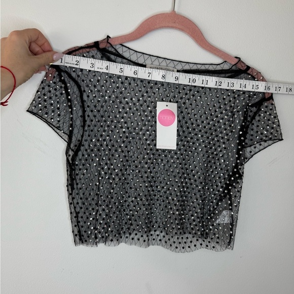 Hot & Delicious Black Sequin Crop Blouse *NWT - Picture 10 of 13
